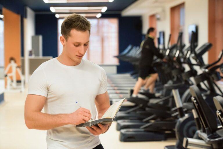 Książki fitness – Twój przewodnik po najlepszych publikacjach